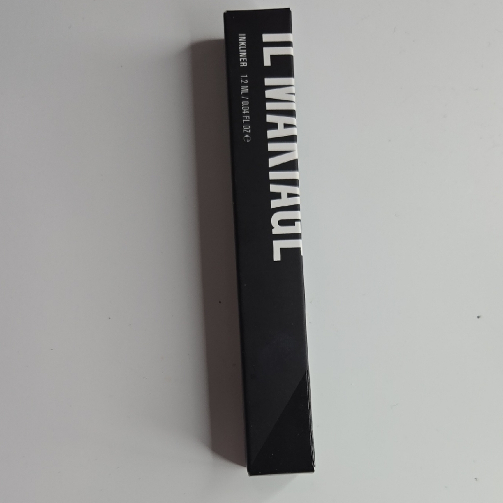 IL MAKIAGE Bold Black Eyeliner
